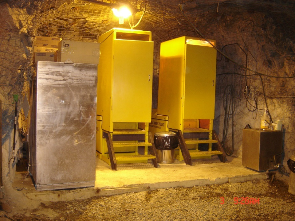 Latrines – photo 2