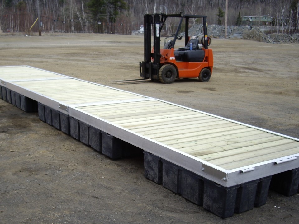 Custom Aluminum Docks – photo 1