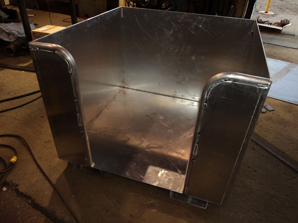 Oil Pail Carrier – photo 3
